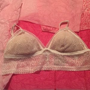 Victoria's Secret Bra Perfect for Beach